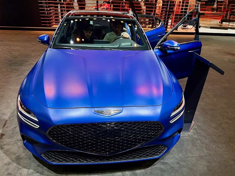 Genesis G70