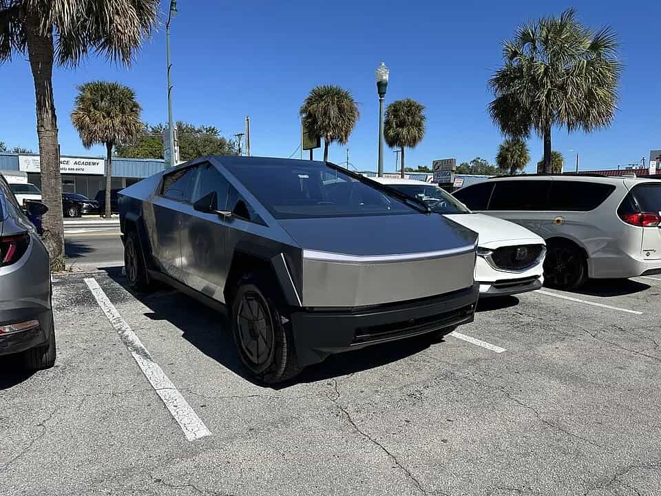 Tesla Cybertruck