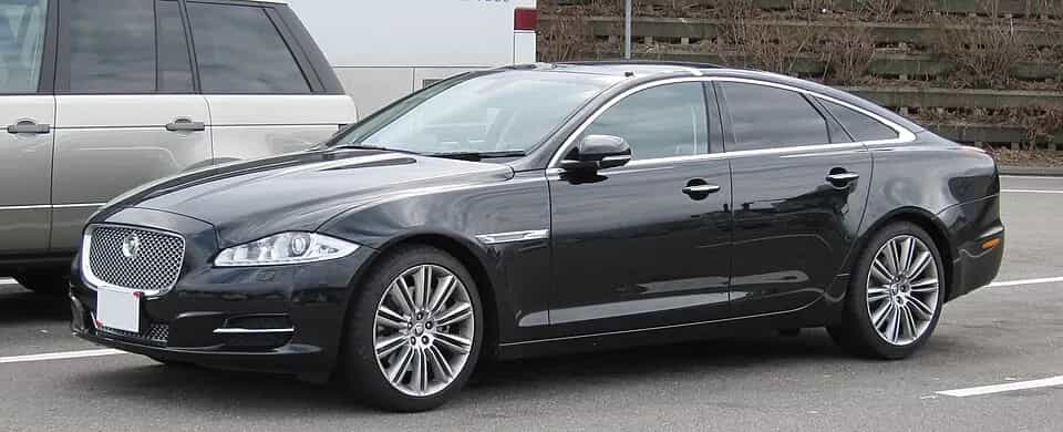 Jaguar XJ