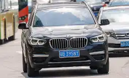 X3